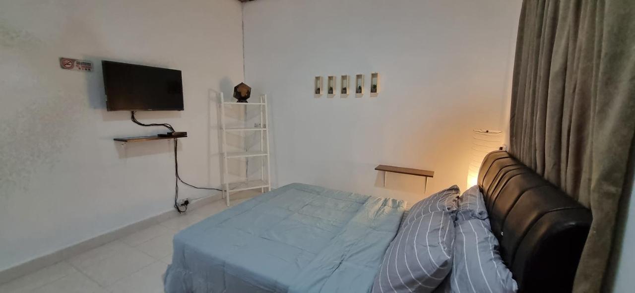 Seven Stones Langkawi Bed and Breakfast Pantai Cenang  Εξωτερικό φωτογραφία